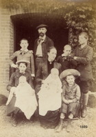 1889_e.jpg